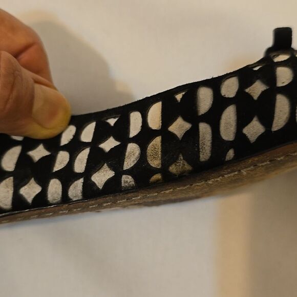 Alaia Black and White Ballet Flats - Size 37/US 7 - Picture 6 of 8